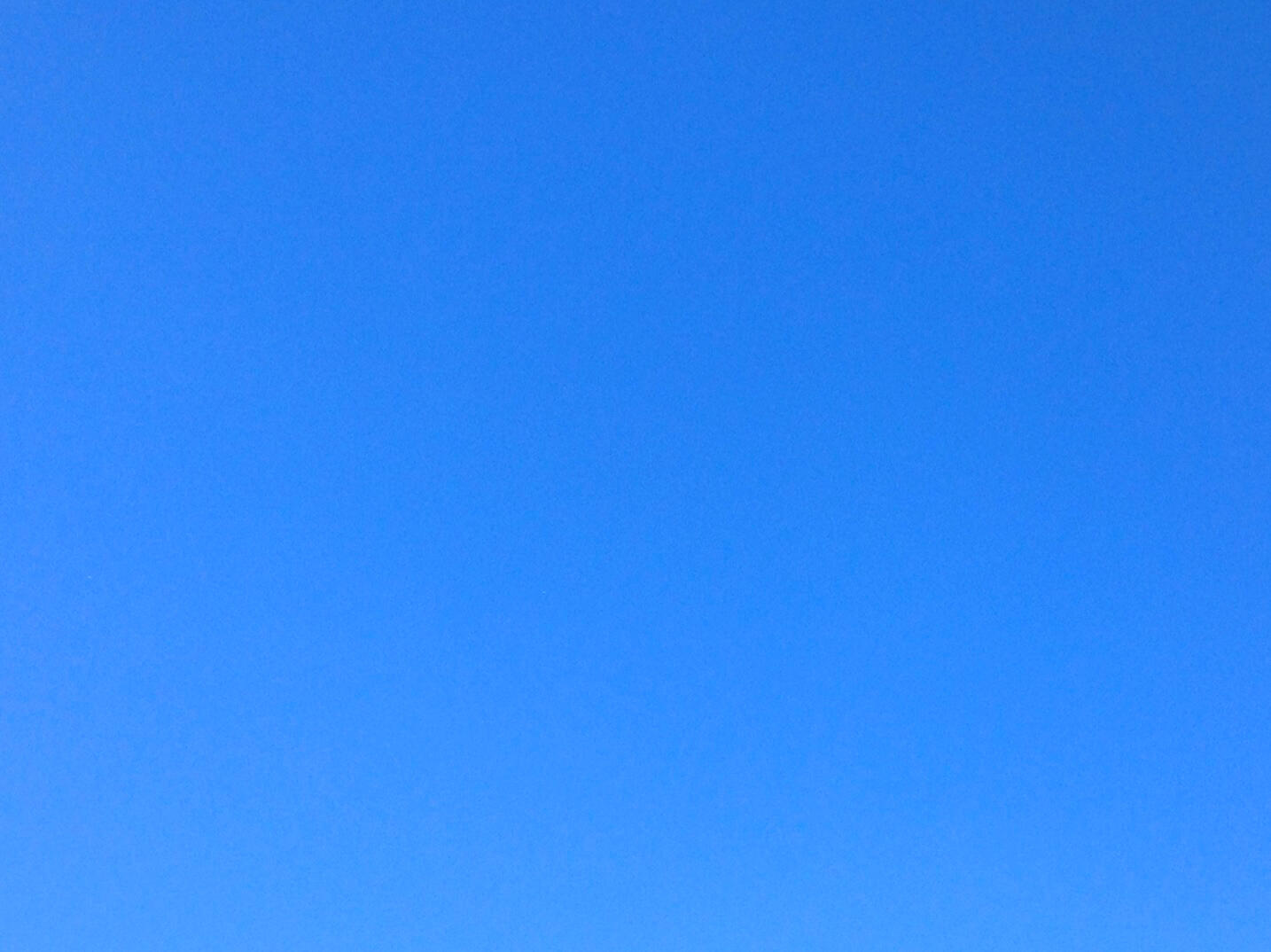 Nouvelle profondeur : silence intérieur. Hommage à Yves Klein, photographie, 2018.